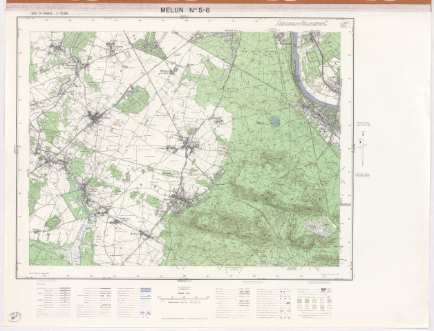 MELUN (Seine-et-Marne). - Carte de France, feuilles 1-2 et 5-6, levés stéréotopographiques aériens, complétés sur le terrain en 1943, révisé en 1961, levés de 1923, 1924, 1925, révisés en 1961, dessiné et publié par l'Institut géographique national, s. d. Ech. 1/25 000. Papier. Coul. Dim. 56 x 73 cm. (2 plans]. 