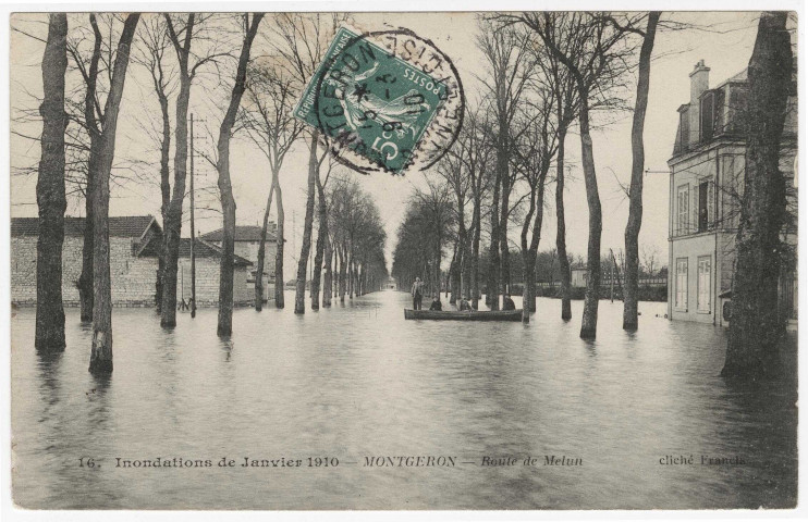 MONTGERON. - Inondations de 1910. Route de Melun [Editeur Francis, 1910, timbre à 5 centimes, A66b]. 