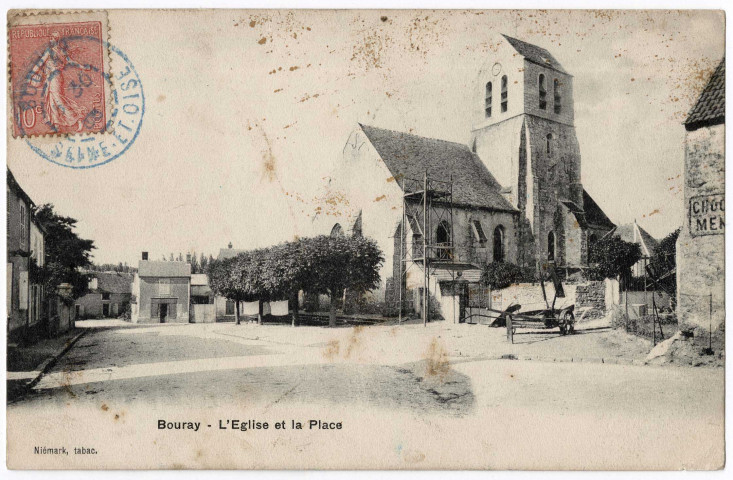 BOURAY-SUR-JUINE. - L'église et la place, Niémack, 1905, 9 lignes, 10 c, ad. 