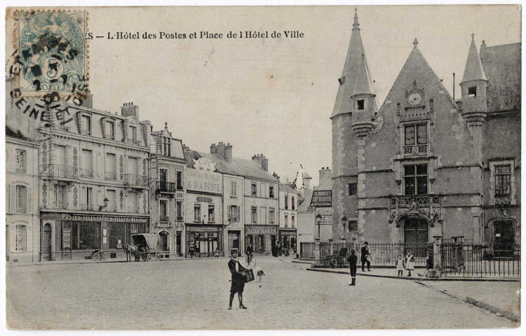 ETAMPES. - L'hôtel des Postes et la place de l'Hôtel de Ville [1906, timbre à 5 centimes]. 