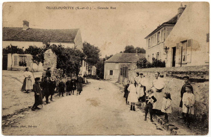Egly, Villelouvette, Grande rue : carte postale (1904-1910) 