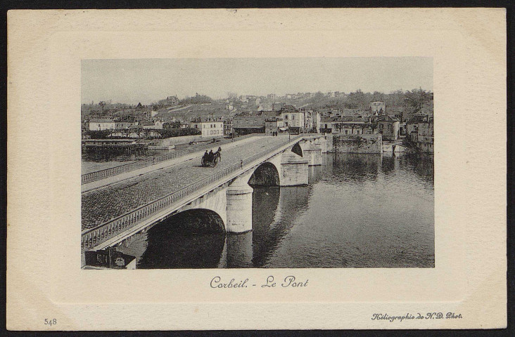 Corbeil-Essonnes.- Le pont (7 juillet 1911). 