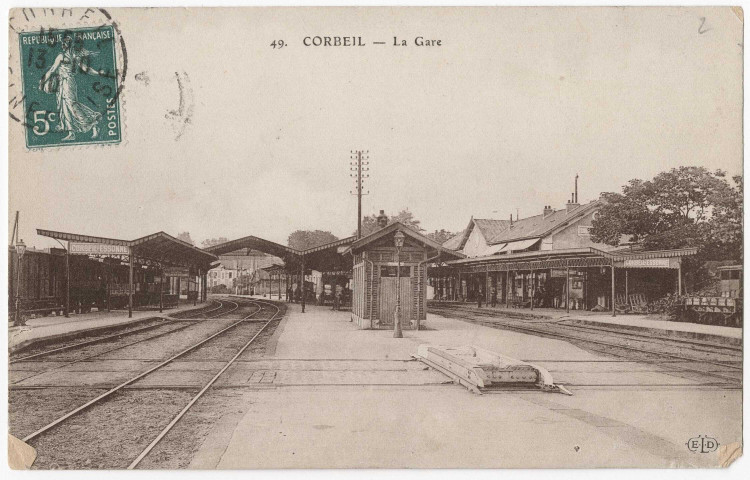 CORBEIL-ESSONNES. - La gare, ELD, 3 mots, 5 c, ad., cotes négatifs 2B108/9, 2B109/1. 