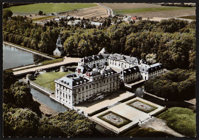 VAL-SAINT-GERMAIN (LE).- Château du Marais : Vue aérienne (1964-1972].