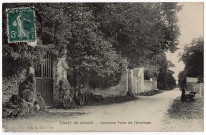 DRAVEIL. - Forêt de Sénart. Ancienne porte de l'Ermitage. Ponnelle, 1 mot, 5 c, ad. 