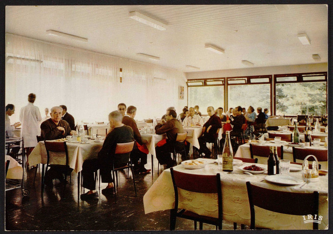 Fleury-Mérogis.- Clinique F. H. Manhes : La salle à manger [1970-1980]. 