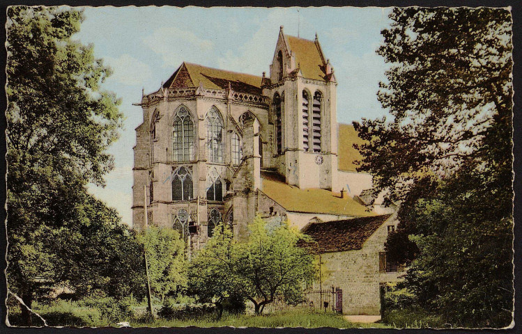 SAINT-SULPICE-DE-FAVIERES.- L'église [1950-1960].