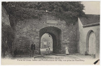 MONTLHERY. - Porte de Linas, restes des fortifications de 1589 [Editeur Desgouillons]. 