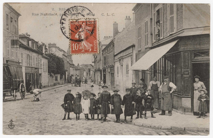 RIS-ORANGIS. - Rue Nationale. Près de la rue de Pont [Editeur CLC, timbre à 10 centimes]. 