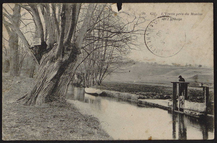 GIF-SUR-YVETTE.- L' Yvette près du moulin de l'ancienne abbaye (23 juin 1908). 