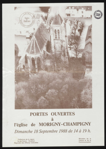 MORIGNY-CHAMPIGNY.- Portes ouvertes à l'église de Morigny-Champigny, 18 septembre 1988. 