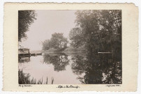RIS-ORANGIS. - L'Ile à Ris-Orangis [1904, photographie sépia collée sur carton]. 