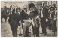 ESSONNES. - Cavalcade historique du 21 août 1910, défilé (Louis-Philippe accompagné de ses ministres décore le maire d'Essonnes pour sa conduite), Beaugeard, 2 mots, 5 c, ad. 