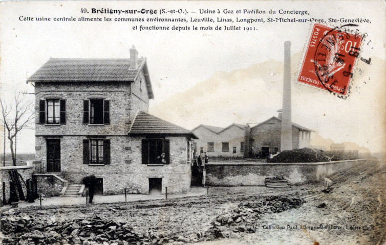BRETIGNY-SUR-ORGE. - Usine à gaz et pavillon du concierge. Editeur Seine-et-Oise Artistique et Pittorresque, Collection Paul Allorge, 1913, timbre à 10 centimes. 