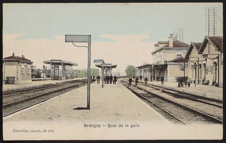 Brétigny-sur-Orge.- Quai de la gare ferroviaire [1920-1930]. 