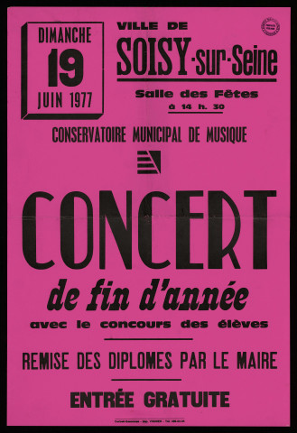 SOISY-SUR-SEINE.- Concert de fin d'année avec le concours des élèves du Conservatoire municipal de musique, salle des fêtes, 19 juin 1977. 
