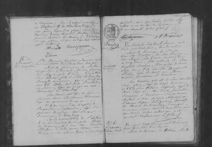 DOURDAN. Naissances, mariages, décès : registre d'état civil (1838-1839). 