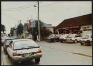 OLLAINVILLE.- Boutique de tabac et journaux [1985-2000].