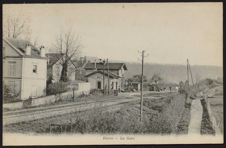 Bures-sur-Yvette.- La gare [1904-1920]. 