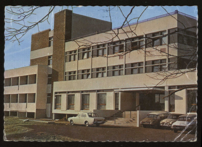 FLEURY-MEROGIS. - Centre hospitalier F H Manhès, propriété de la FNDIRP. Edition Sofer, 1 timbre à 25 centimes, couleur. 