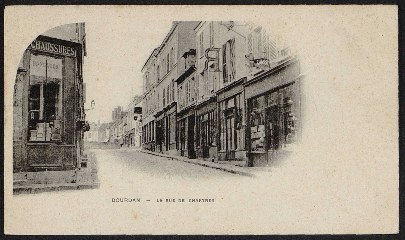 Dourdan .- La rue de Chartres [1903]. 