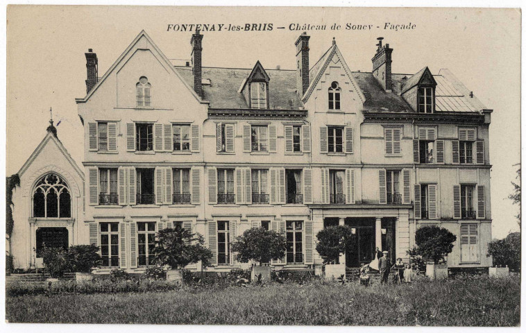 FONTENAY-LES-BRIIS. - Château de Soucy, façade. 