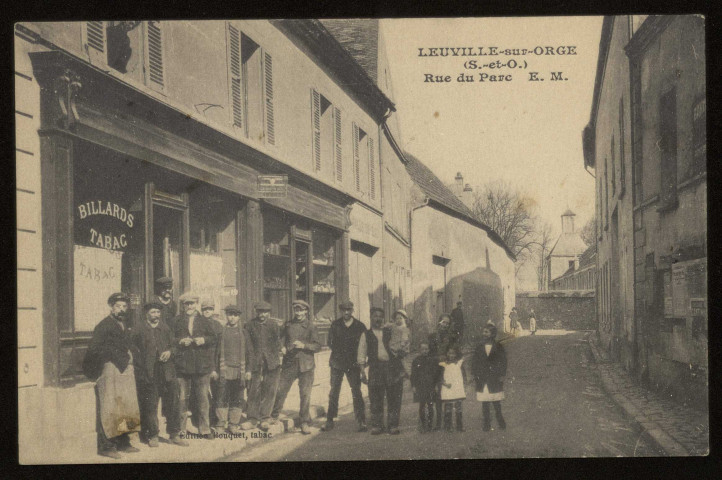 LEUVILLE-SUR-ORGE. - Rue du parc. Editeur E. M., 1923. 