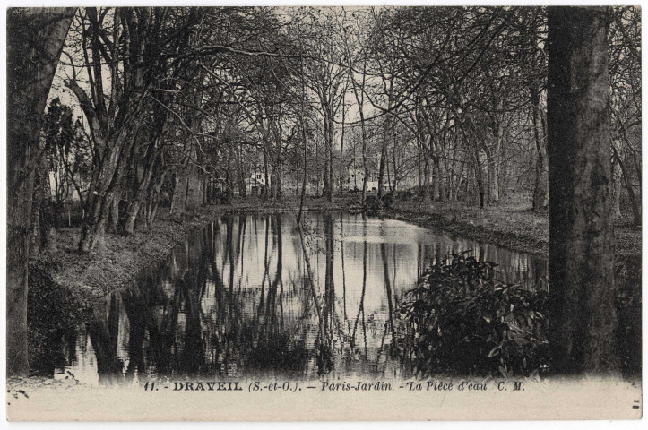 DRAVEIL. - Paris-Jardins. La pièce d'eau. CM (1930), 16 lignes. 