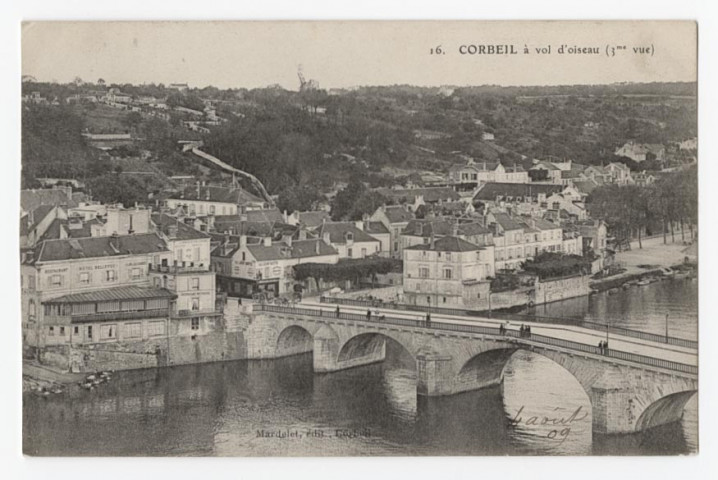 CORBEIL-ESSONNES. - Corbeil - A vol d'oiseau (3e vue). Editeur Mardelet, 1909. 