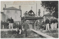 CORBEIL-ESSONNES. - Concours de manoeuvres de pompes (1906). La pompe des grands moulins avant la manoeuvre, Mardelet, cote négatif 2A42a. 