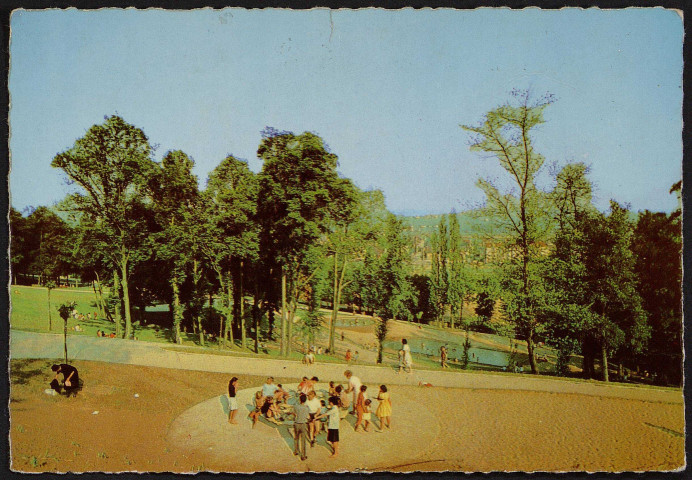 Athis-Mons.- Parc d'Avaucourt [1960-1975]. 