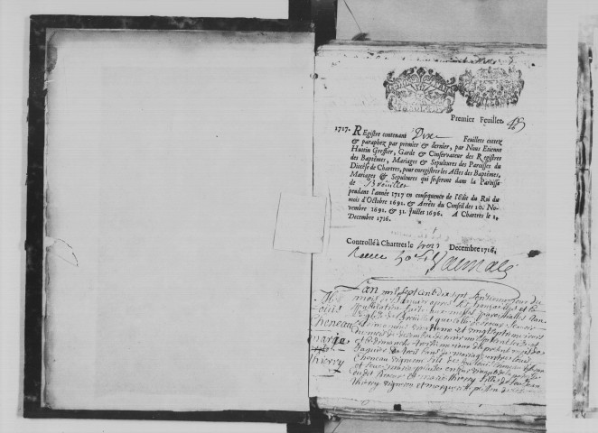 BREUILLET. Paroisse Saint-Pierre : Baptêmes, mariages, sépultures : registre paroissial (1717-1739). 