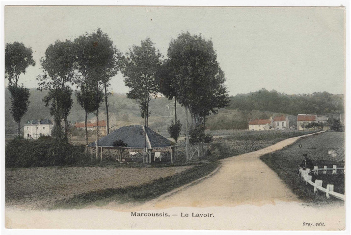MARCOUSSIS. - Le lavoir [Editeur Broy, 2B77/7, coloriée]. 