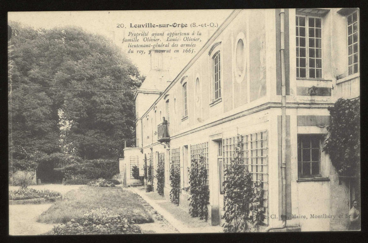 LEUVILLE-SUR-ORGE. - Château, propriété ayant appartenu à la famille Olivier. Editeur Rondeau, cliché Ch. Maire, Montlhéry et Sens, 1907, timbre à 10 centimes. 