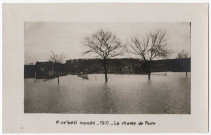 CORBEIL-ESSONNES. - Corbeil inondé. 1910. Le champ de foire, Mardelet. 