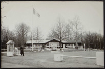Montlhéry.- Camp militaire : entrée (12 mars 1957). 