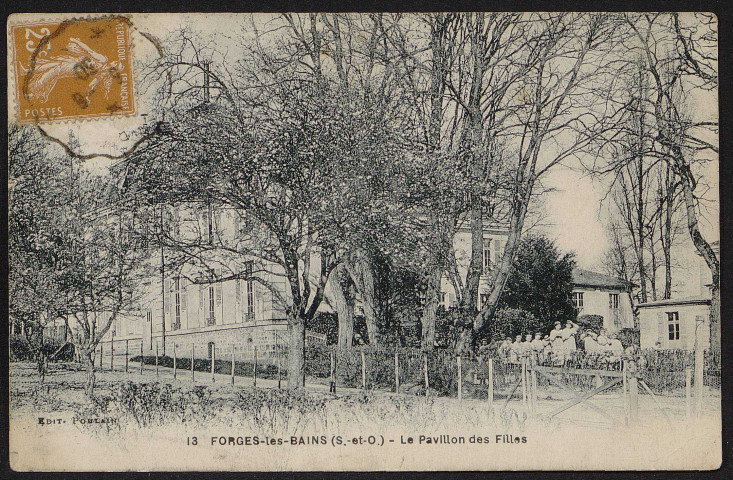 Forges-les-Bains.- Le pavillon des filles (5 août 1930). 