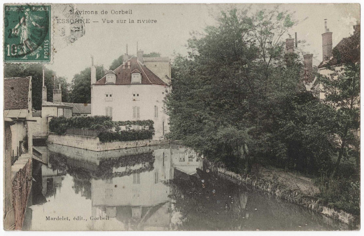 ESSONNES. - Vue sur la rivière, Mardelet, 1922, 9 lignes, 5 c, coloriée, ad. 