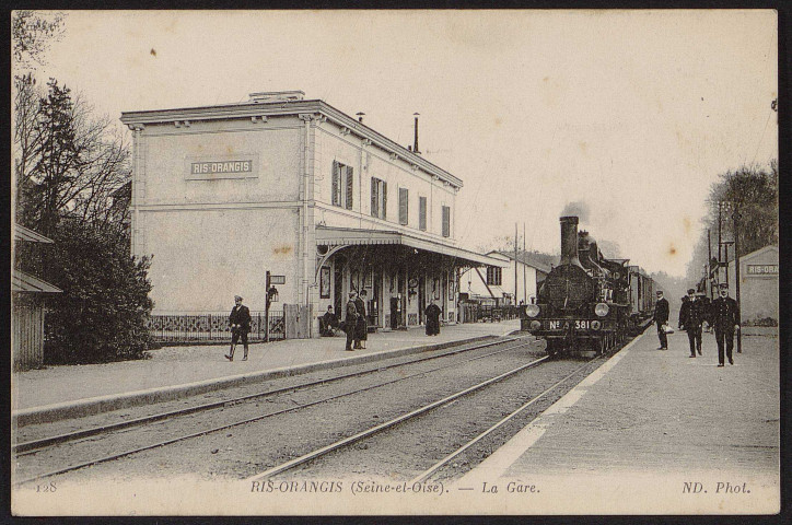 RIS-ORANGIS.- La gare [1904-1910].