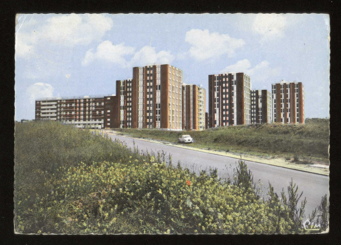 EPINAY-SOUS-SENART. - Les nouvelles résidences. Edition Cim, 1986, 1 timbre à 2 francs 20 centimes, couleur. 
