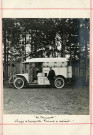 Auto-laboratoire photographique et sa camionnette : photographie noir et blanc (25 mars 1915).
