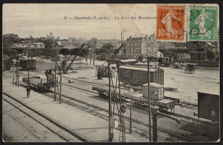 Corbeil-Essonnes.- La gare des marchandises. 