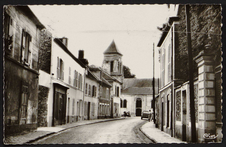 SOISY-SUR-SEINE.- Rue Notre-Dame (9 août 1960).