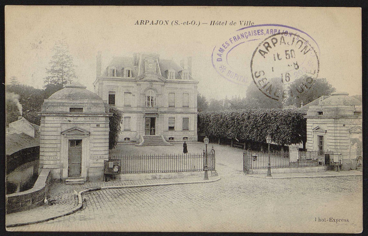 Arpajon.- Hôtel de ville (août 1916). 