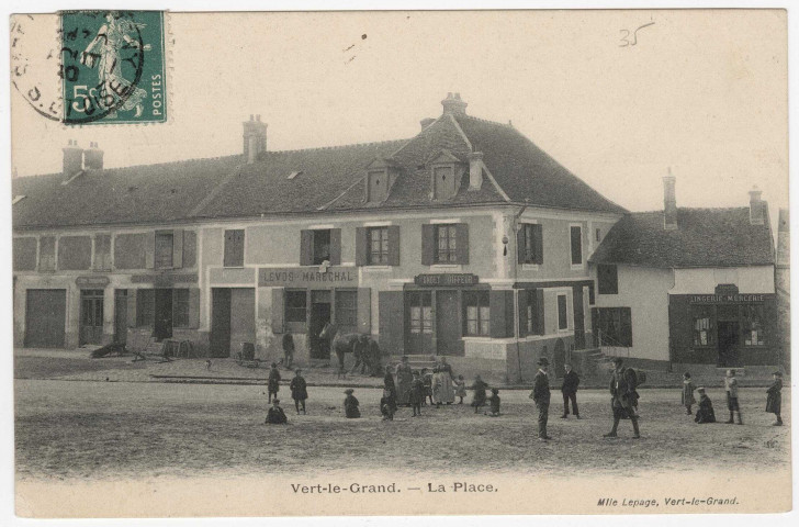 VERT-LE-GRAND. - La place [Editeur Lepage, 1910, timbre à 5 centimes]. 