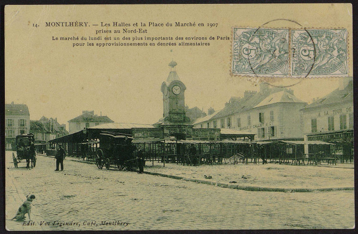 Montlhéry.- Les halles et la place du Marché prises au Nord-Est (1907). 