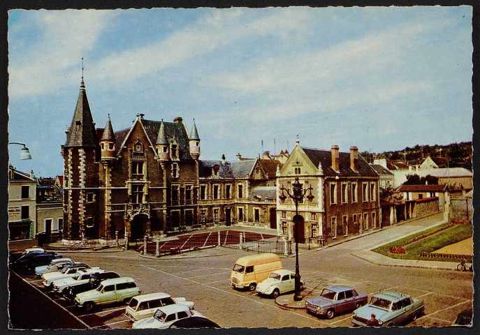 Etampes.- Place de l'hôtel de ville [1961-1970]. 