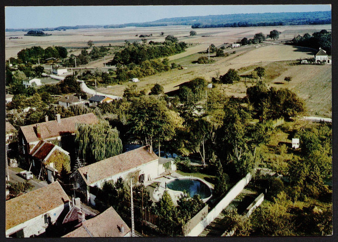 Dannemois.- La propriété de Claude François, vue aérienne [1965-1980]. 