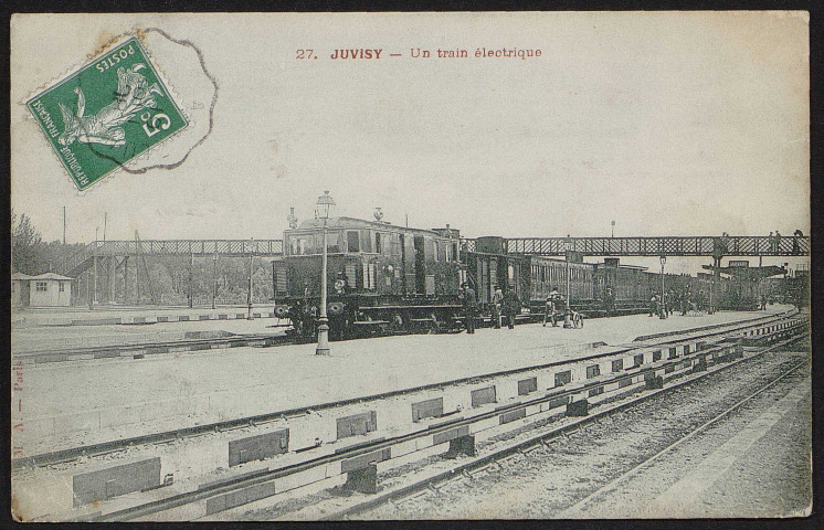 JUVISY-SUR-ORGE.- Un train électrique (août 1908).