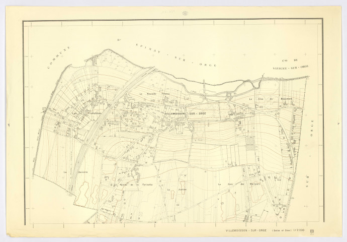 Plan topographique régulier de VILLEMOISSON-SUR-ORGE dressé par M. BERMOND, géomètre-expert, mis à jour et dessiné par M. CULLET, cartographe, feuille 1, 1945. Ech. 1/2.000. N et B. Dim. 0,76 x 1,10. 